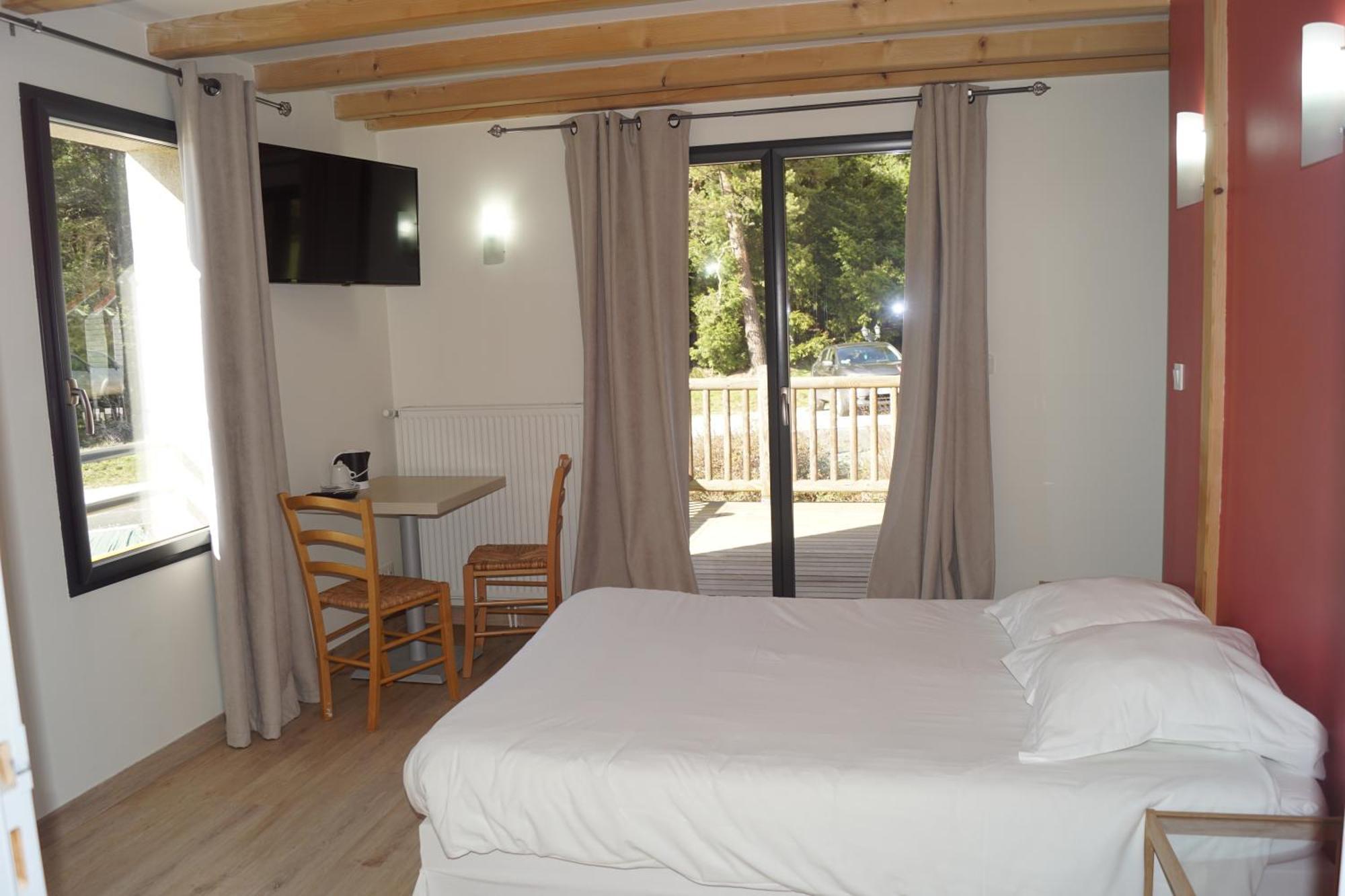 Des Myrtilles Hotel 3*
